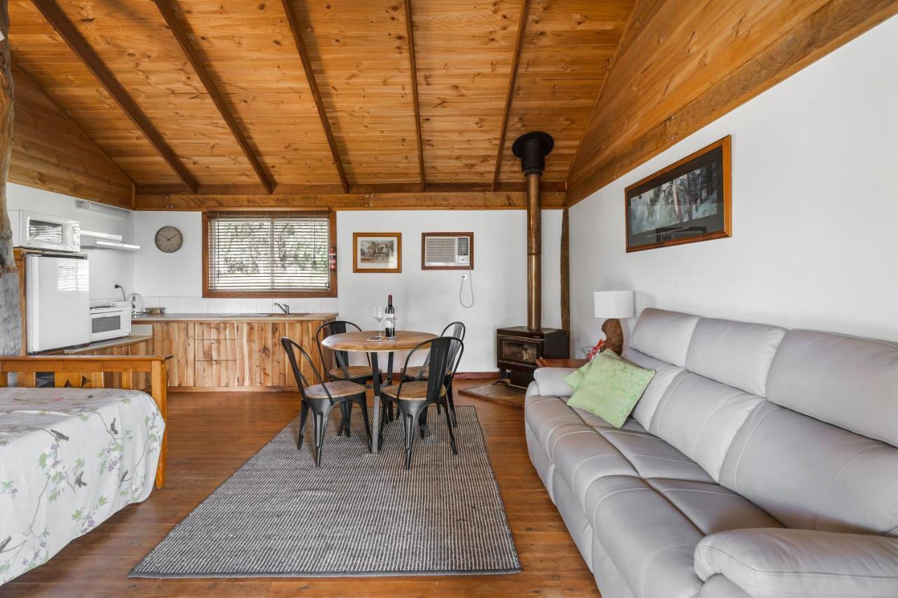 Gaddleen Grove Cottages Wodonga Extérieur photo